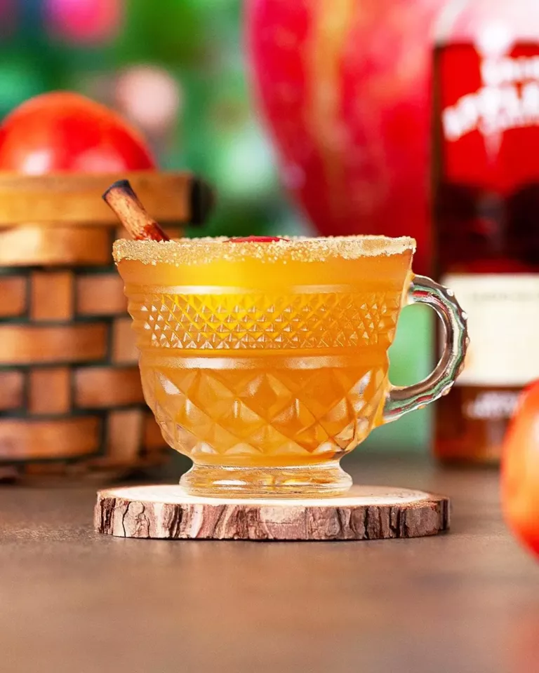 Apple Crush Cocktail Recipe