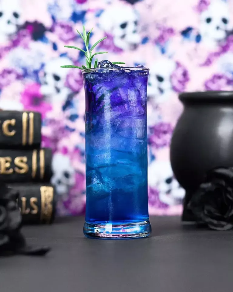 Witch's Brew Lemonade Cocktail Recipe