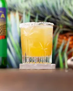 Hot Lips Cocktail Recipe